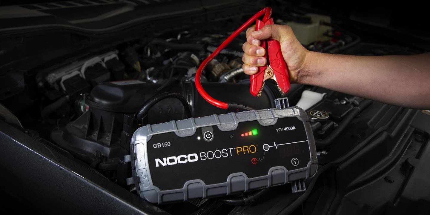 バッテリー ジャンプスターター Noco Genius Boost Gb150 リチウムイオン電池内蔵 12v 鉛電池用